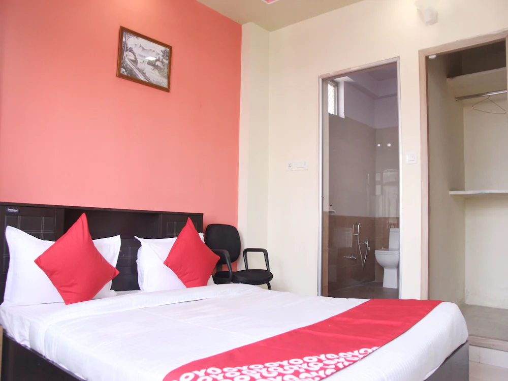 Royal Hotel
