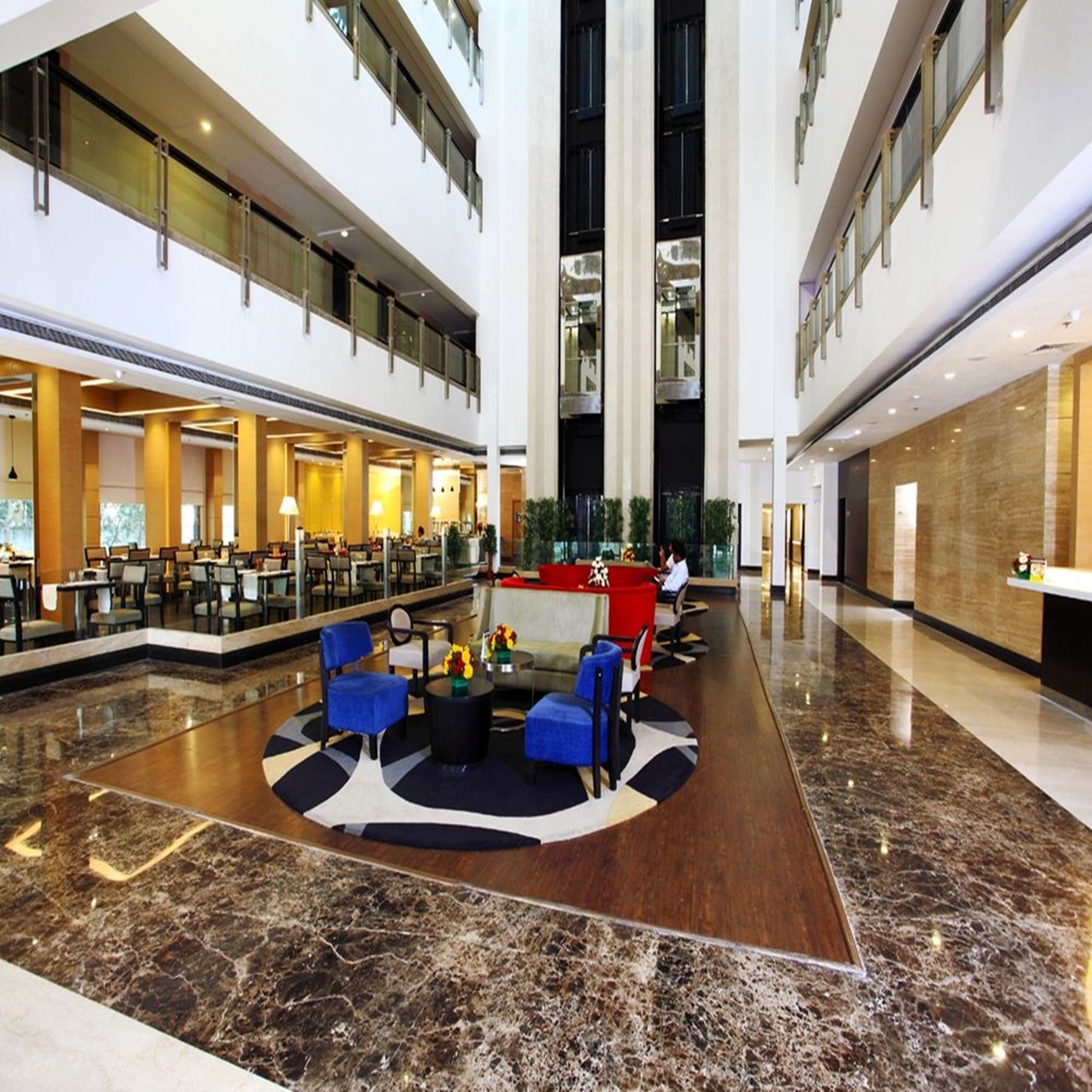 Abu Sarovar Portico