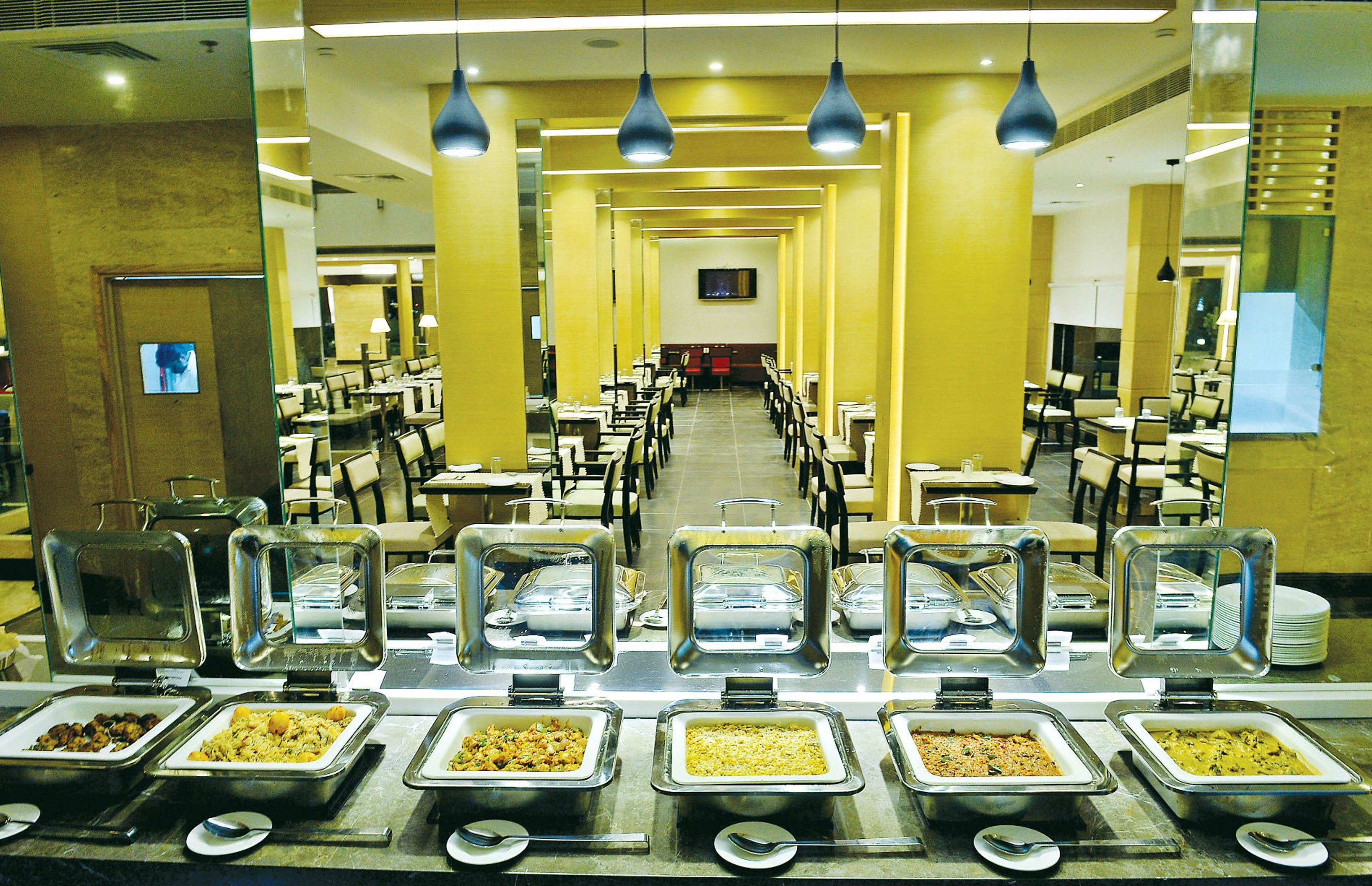 Abu Sarovar Portico