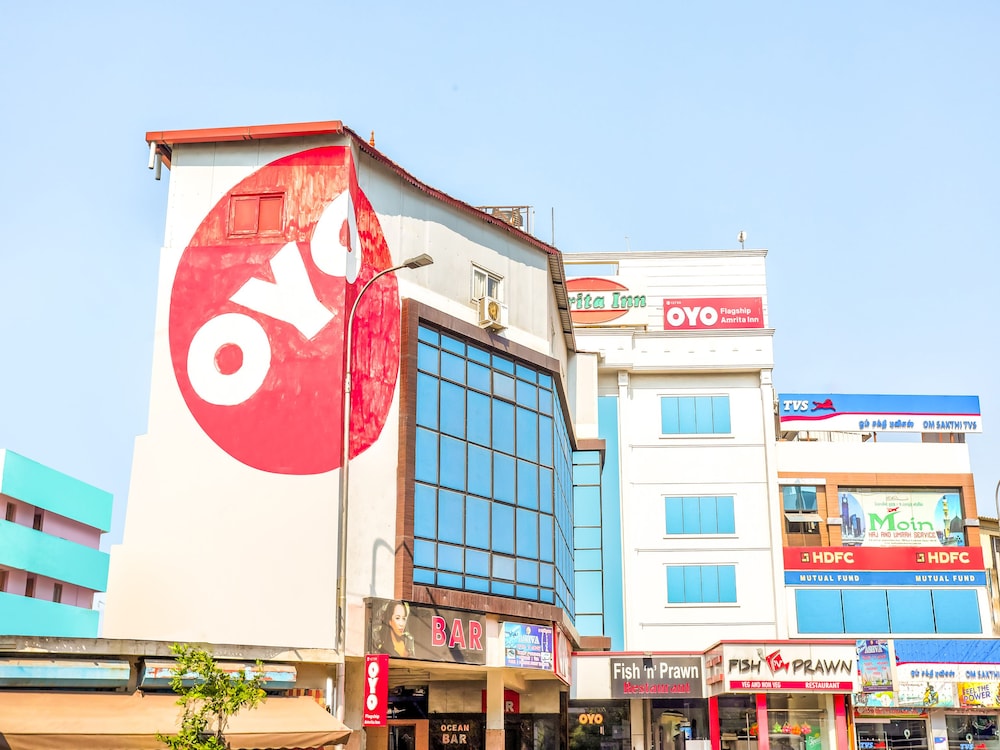 OYO Townhouse 142 Vadapalani
