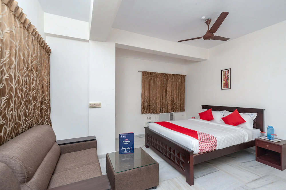 Amrita Inn by OYO Rooms