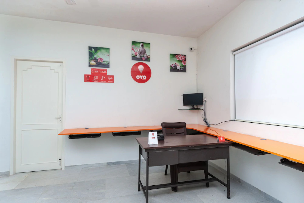 Amrita Inn by OYO Rooms