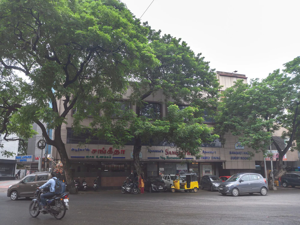 Apoorva's Guest House by OYO Rooms