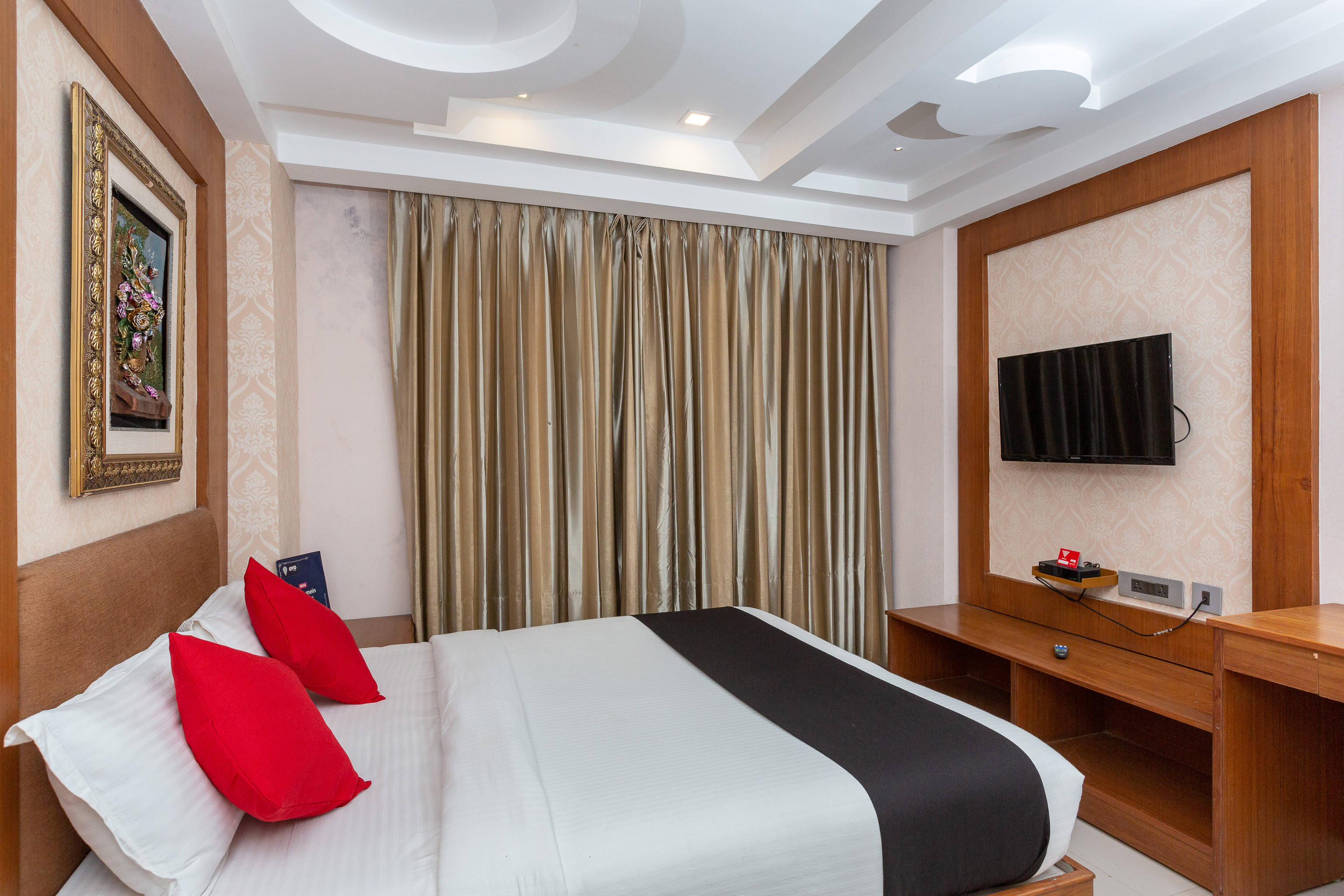 Capital O 6958 The Vijay Park