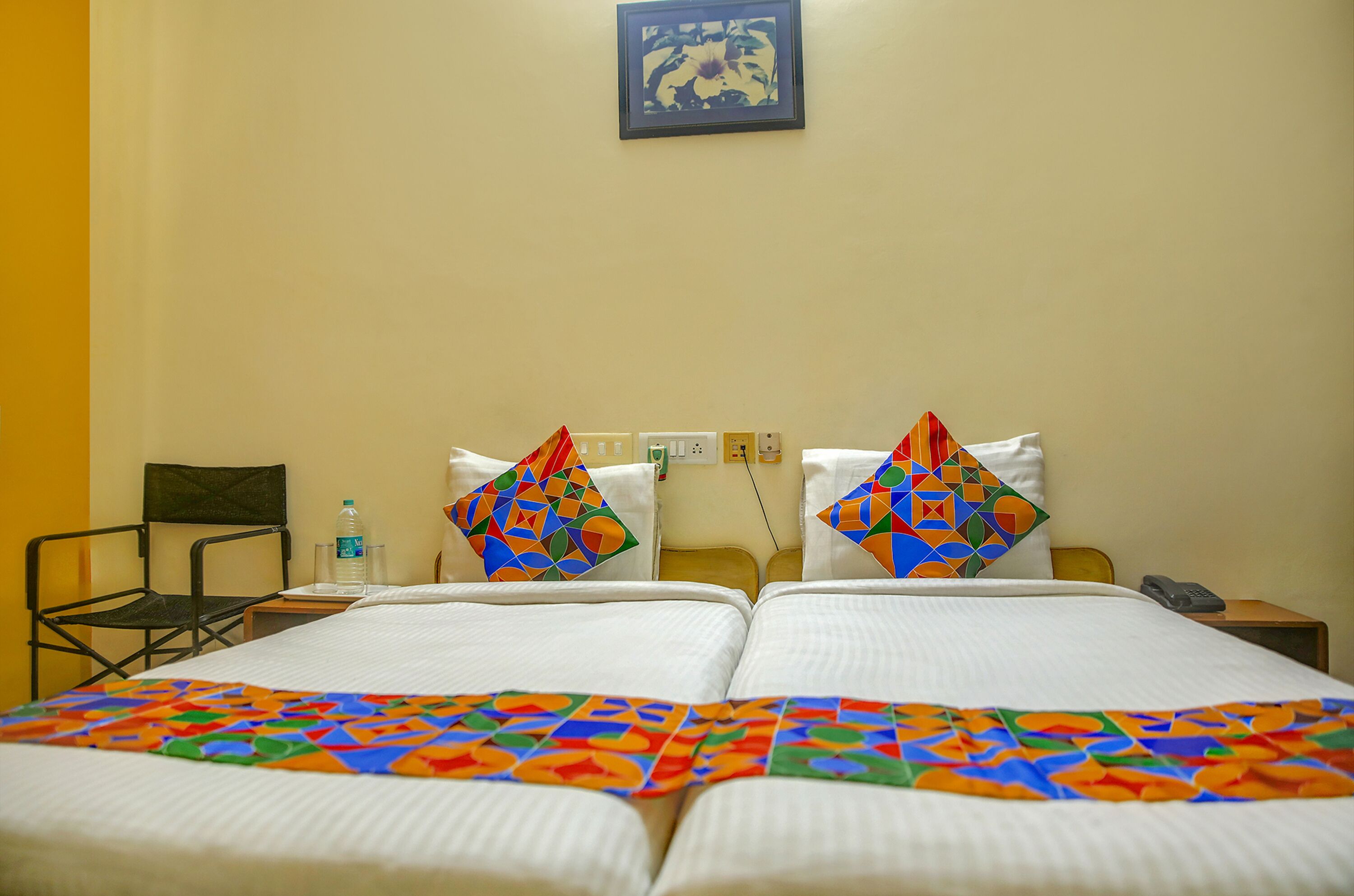 Hibiscus Stays by Fabhotel