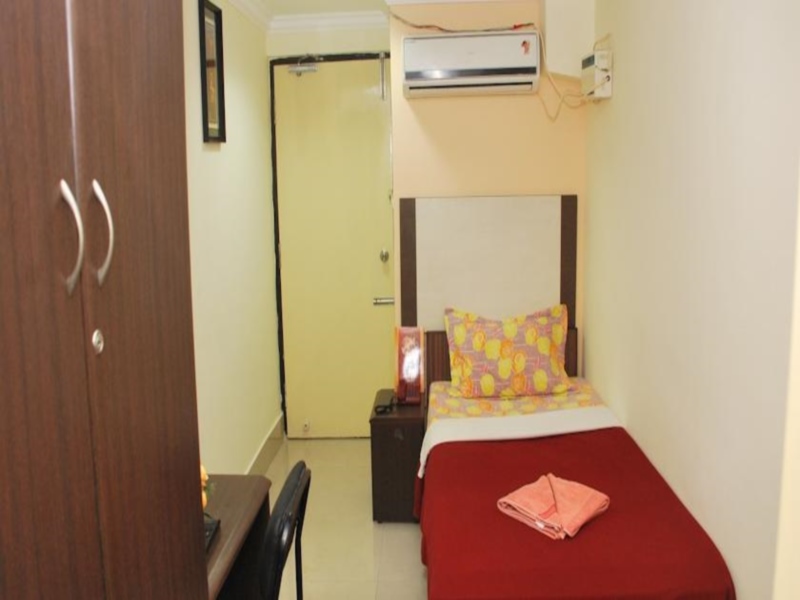 Hotel Akash Inn