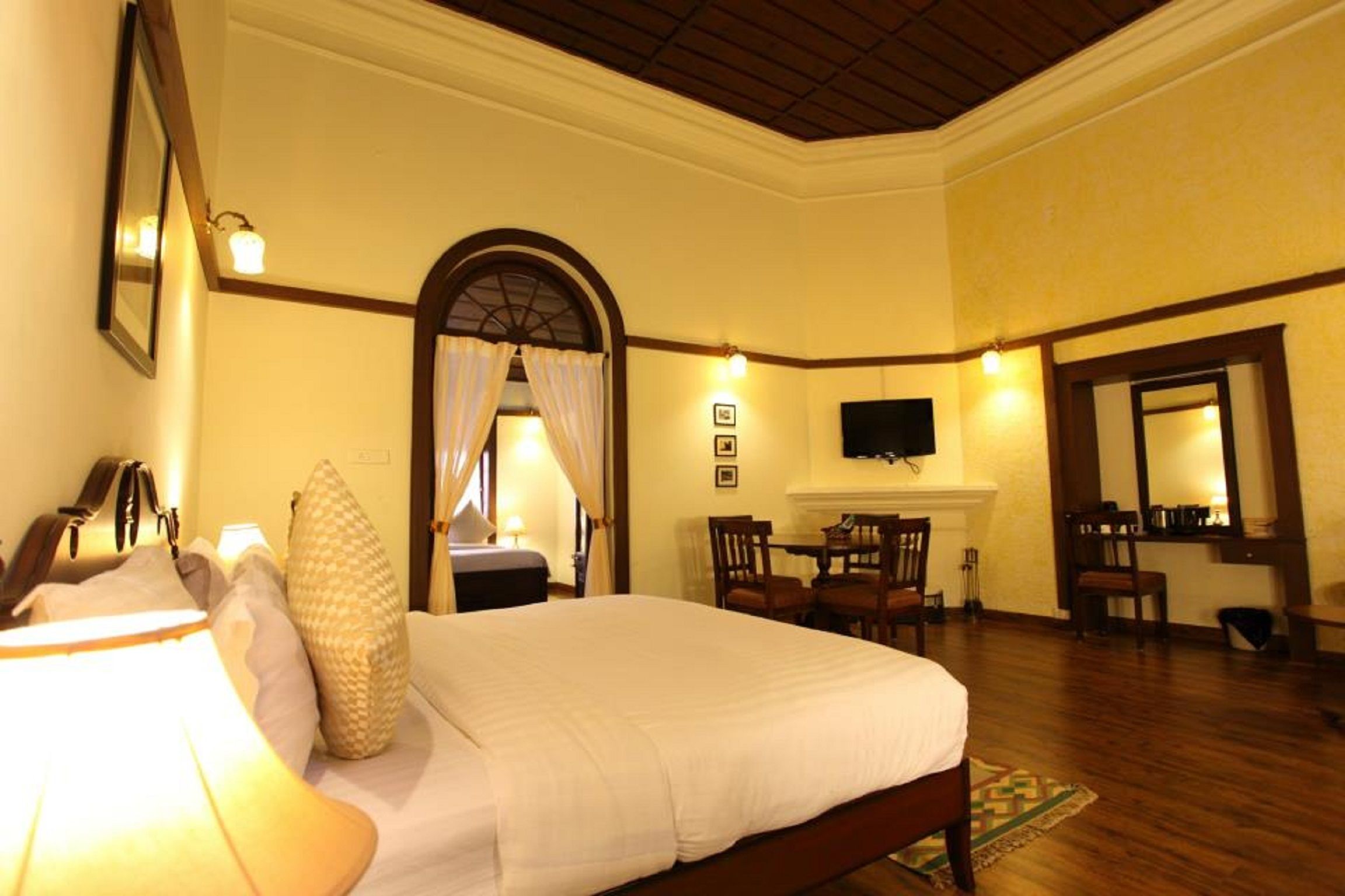 Townhouse OAK Hotel Chennai La Palace
