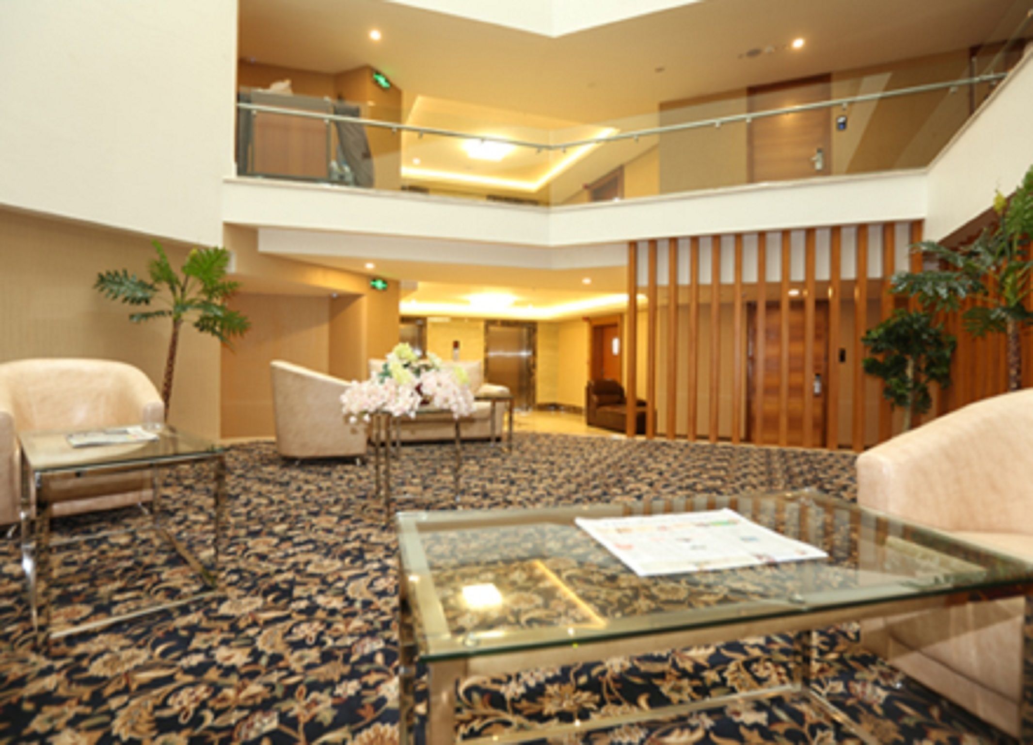 Townhouse OAK Hotel Chennai La Palace