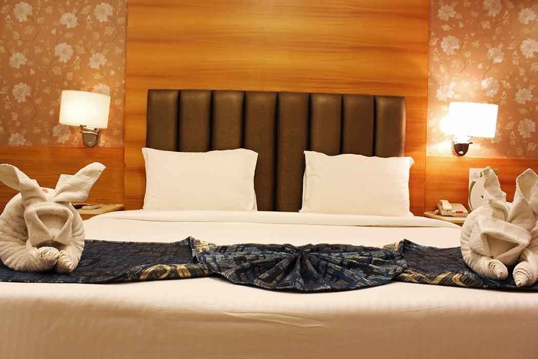 Townhouse OAK Hotel Chennai La Palace