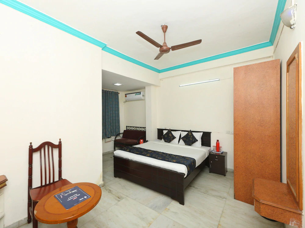 Hotel Neha Residency