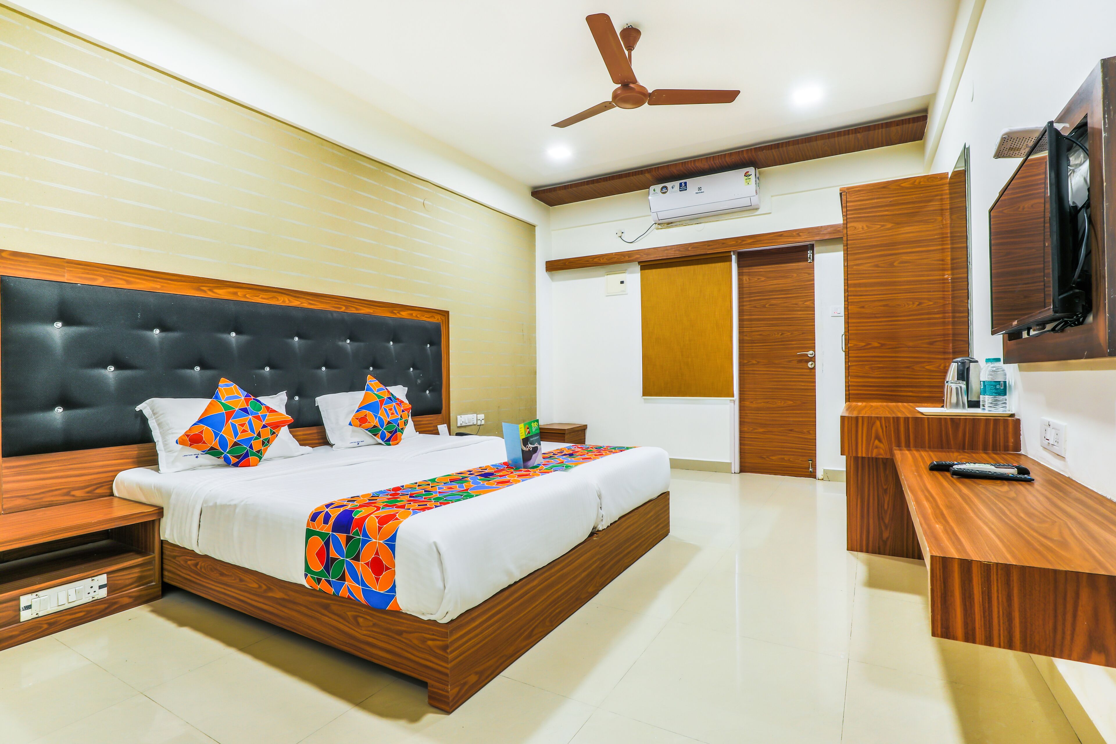 Hotel Star Holiday by FabHotels