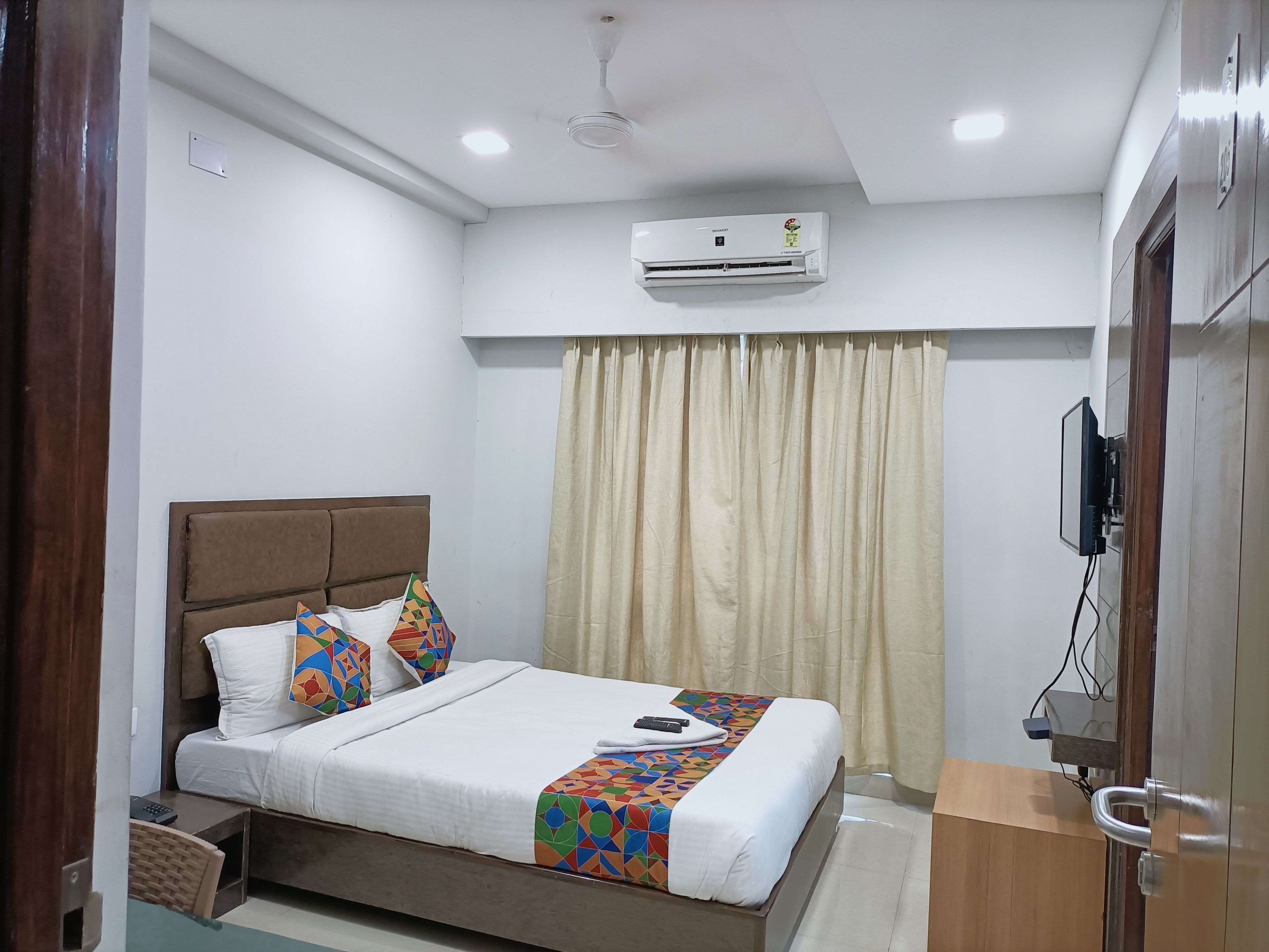 Hotel Zain Grande