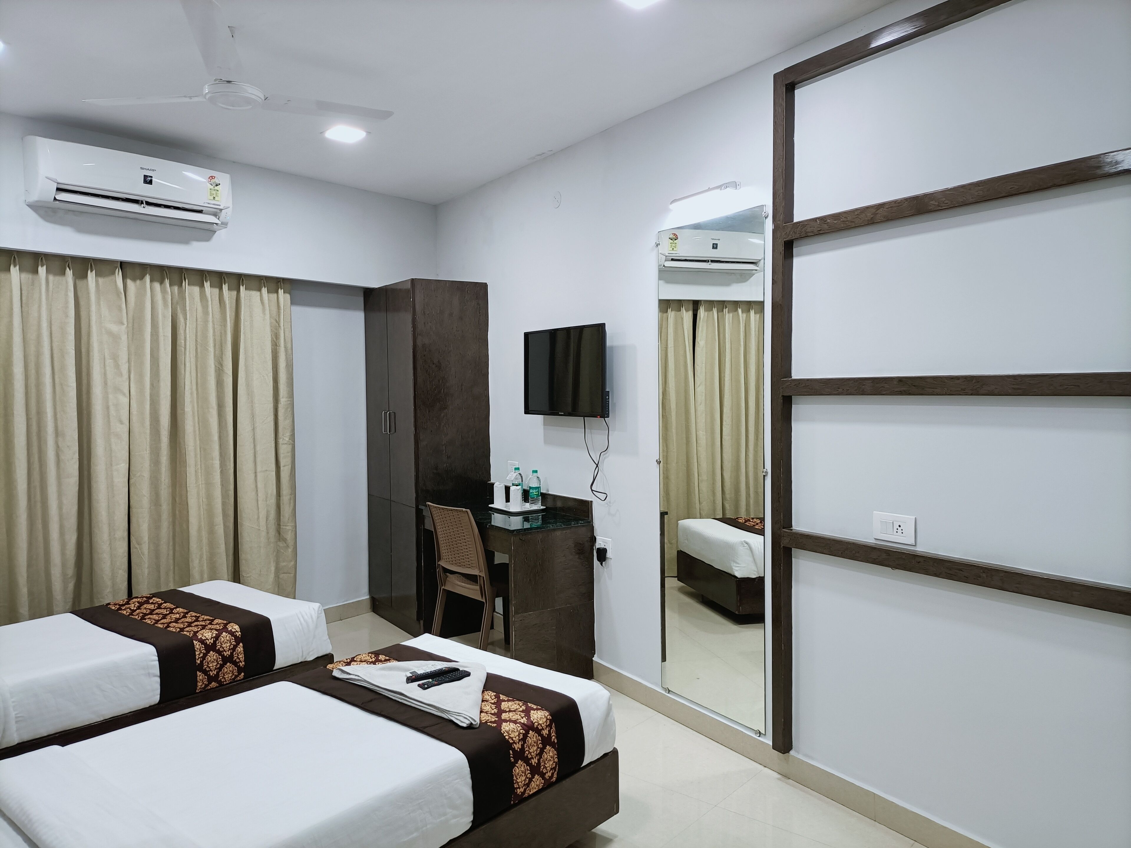 Hotel Zain Grande