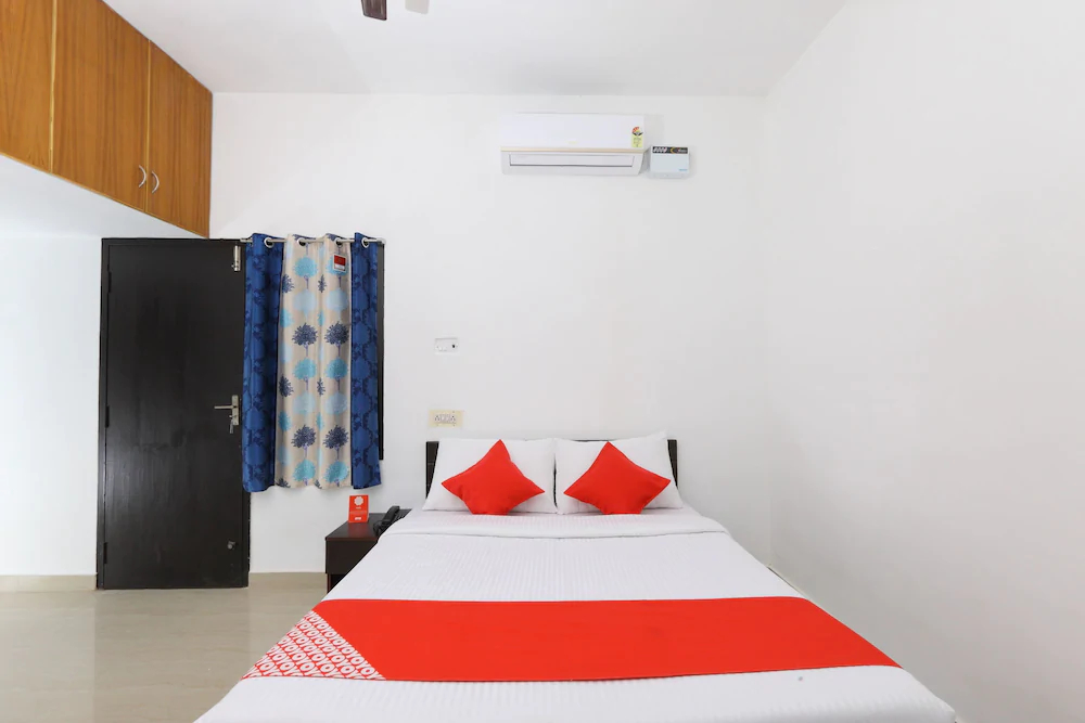 Jas Residency by OYO Rooms