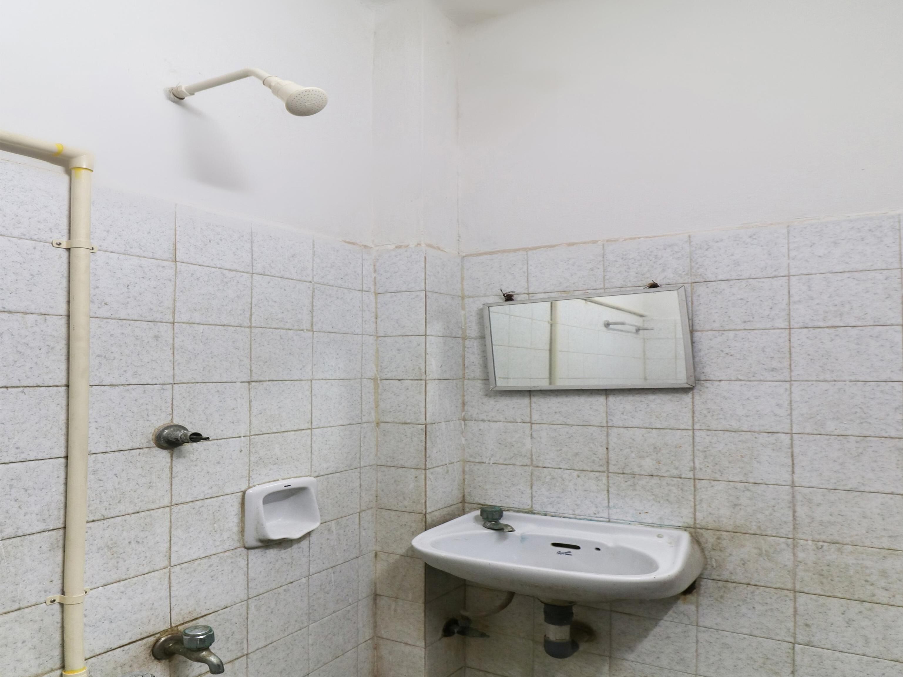 Jayanthi Mansion by OYO Rooms
