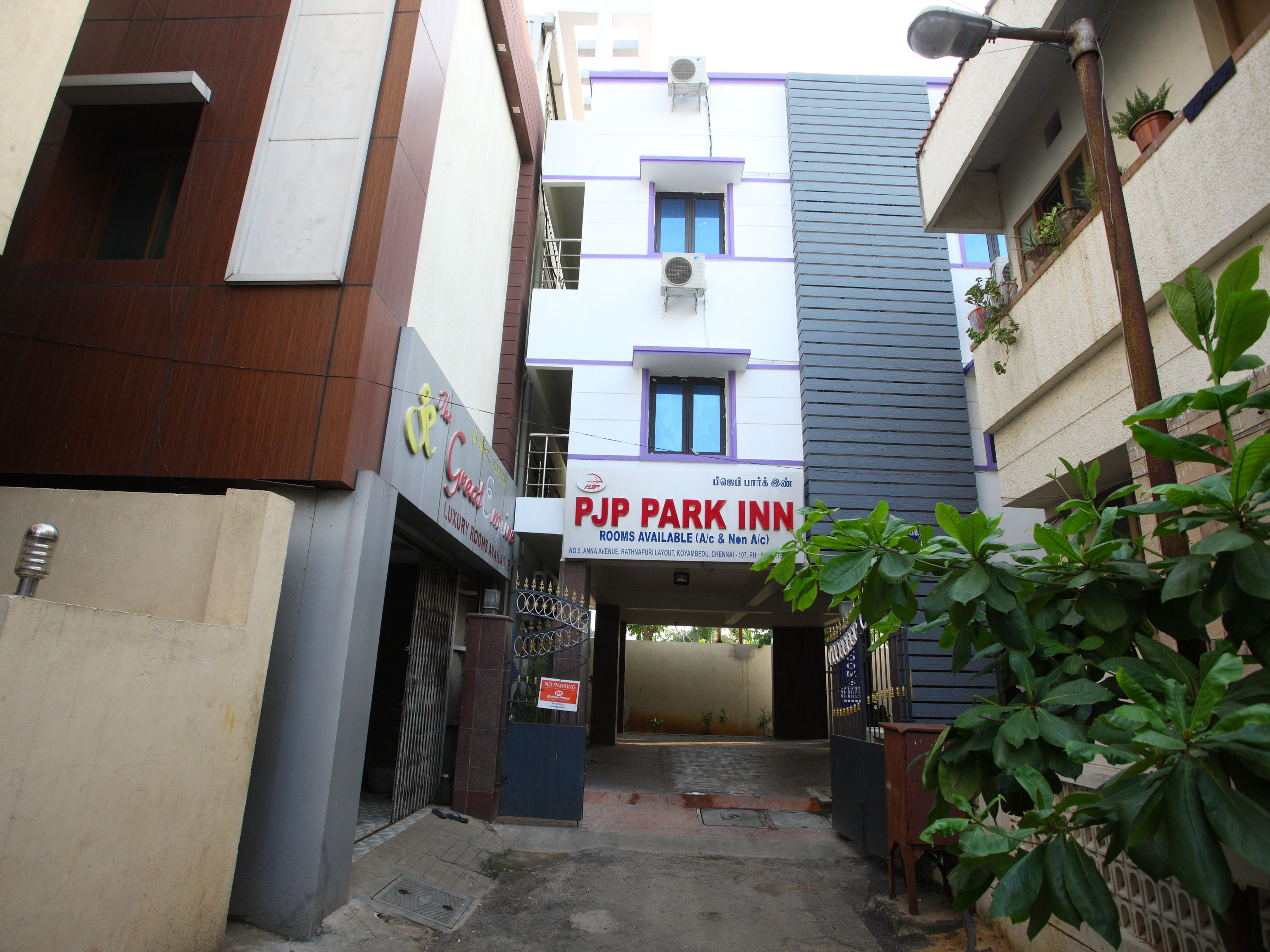 Koyambedu Chennai By OYO Rooms