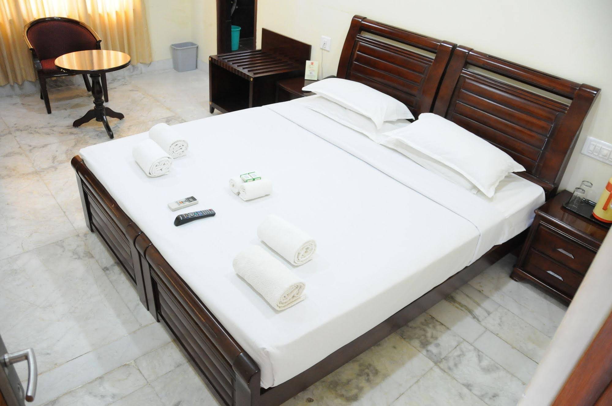 Lloyds Guest House Royapettah