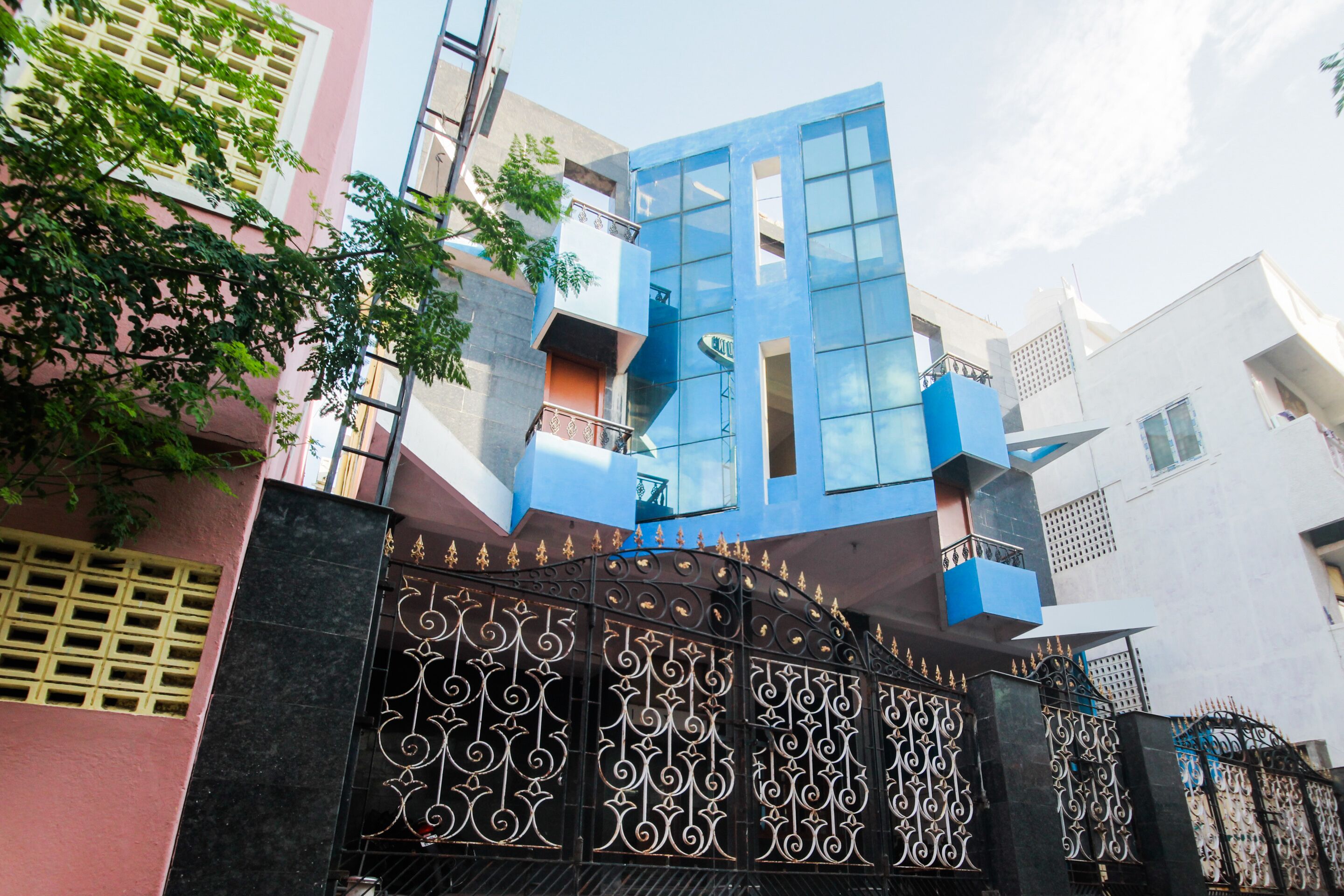 Mahalakshmi Inn by OYO Rooms