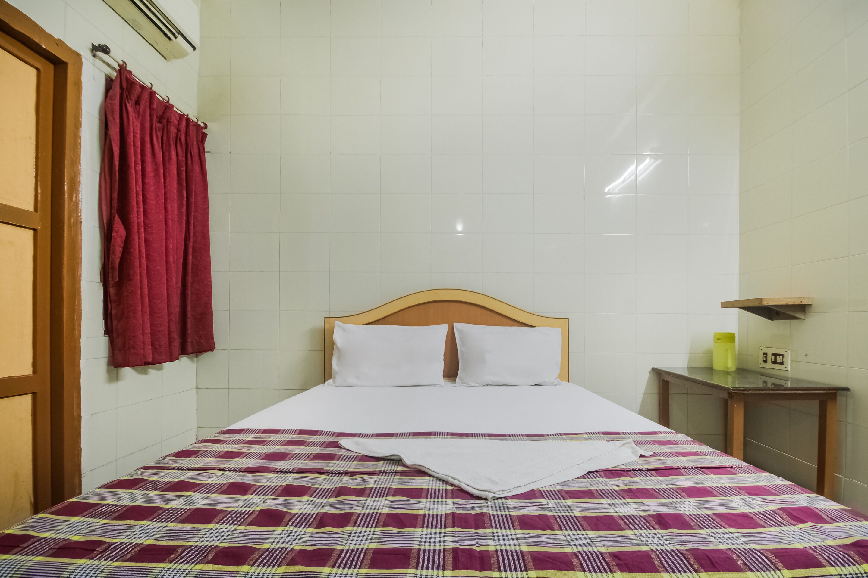 Mahalakshmi Inn by OYO Rooms