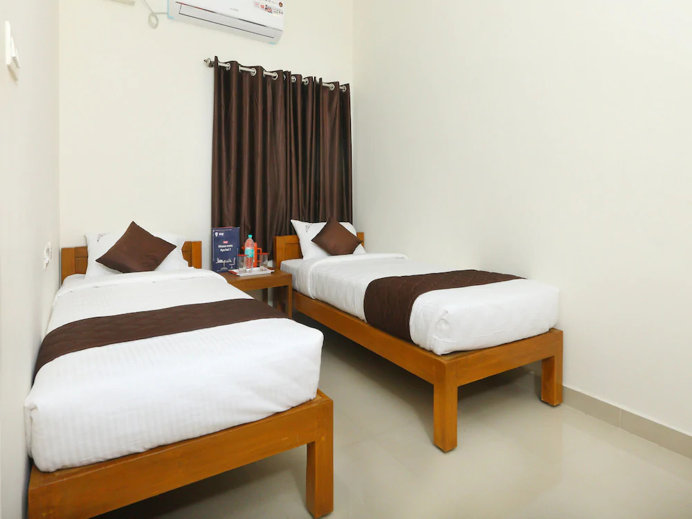 Maks Stay By OYO Rooms