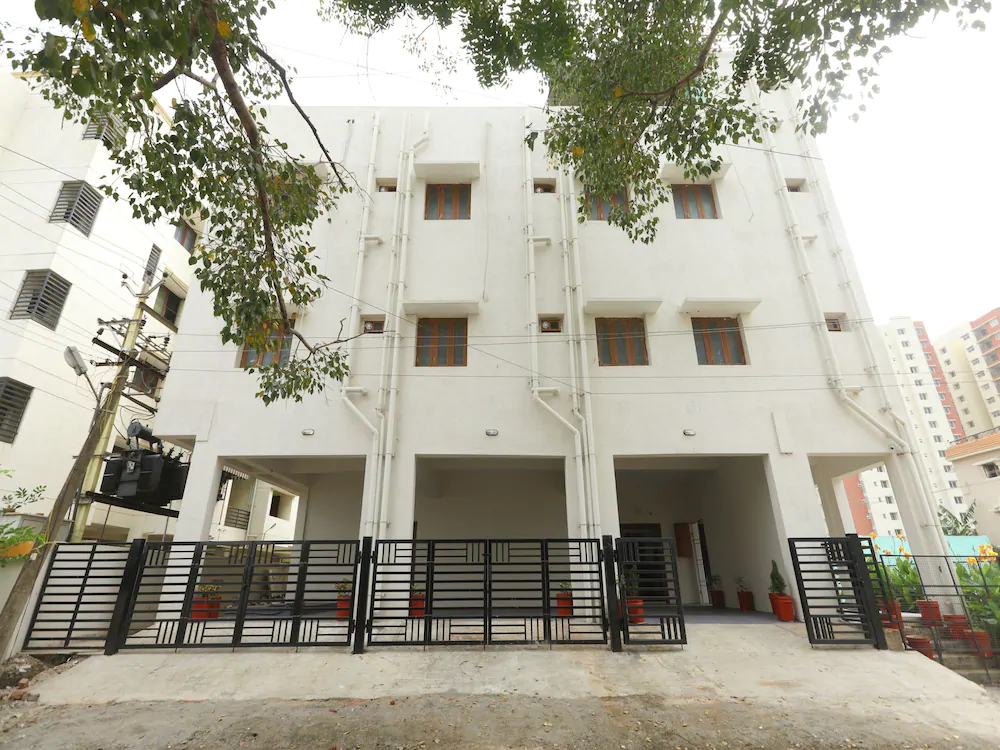 Maks Stay By OYO Rooms
