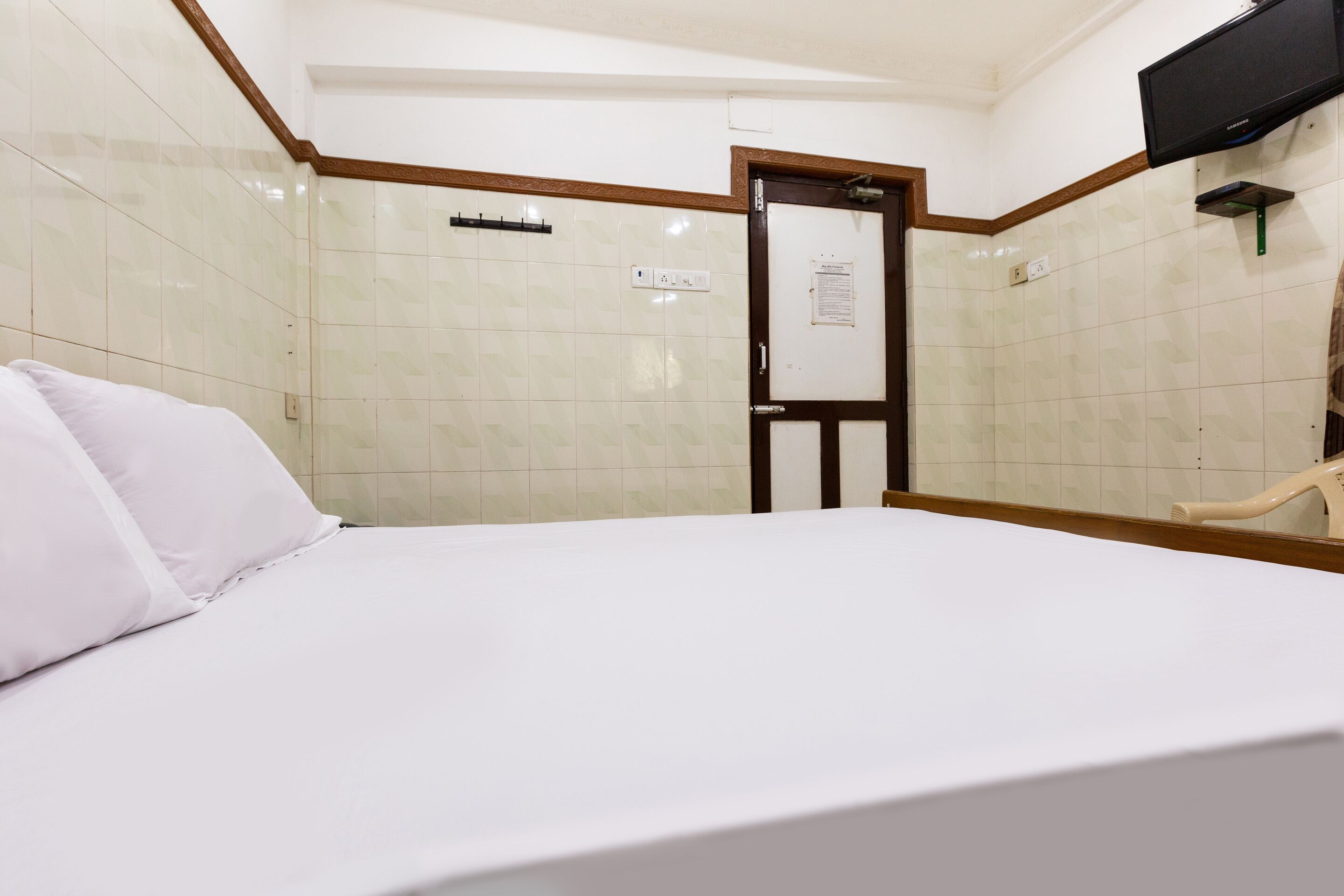 New Victory Mansion & Lodging by OYO Rooms