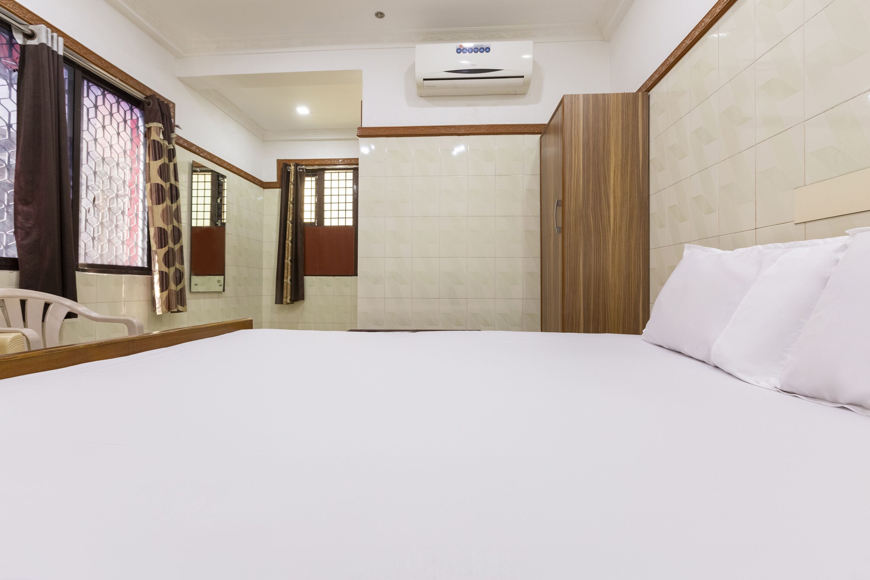 New Victory Mansion & Lodging by OYO Rooms