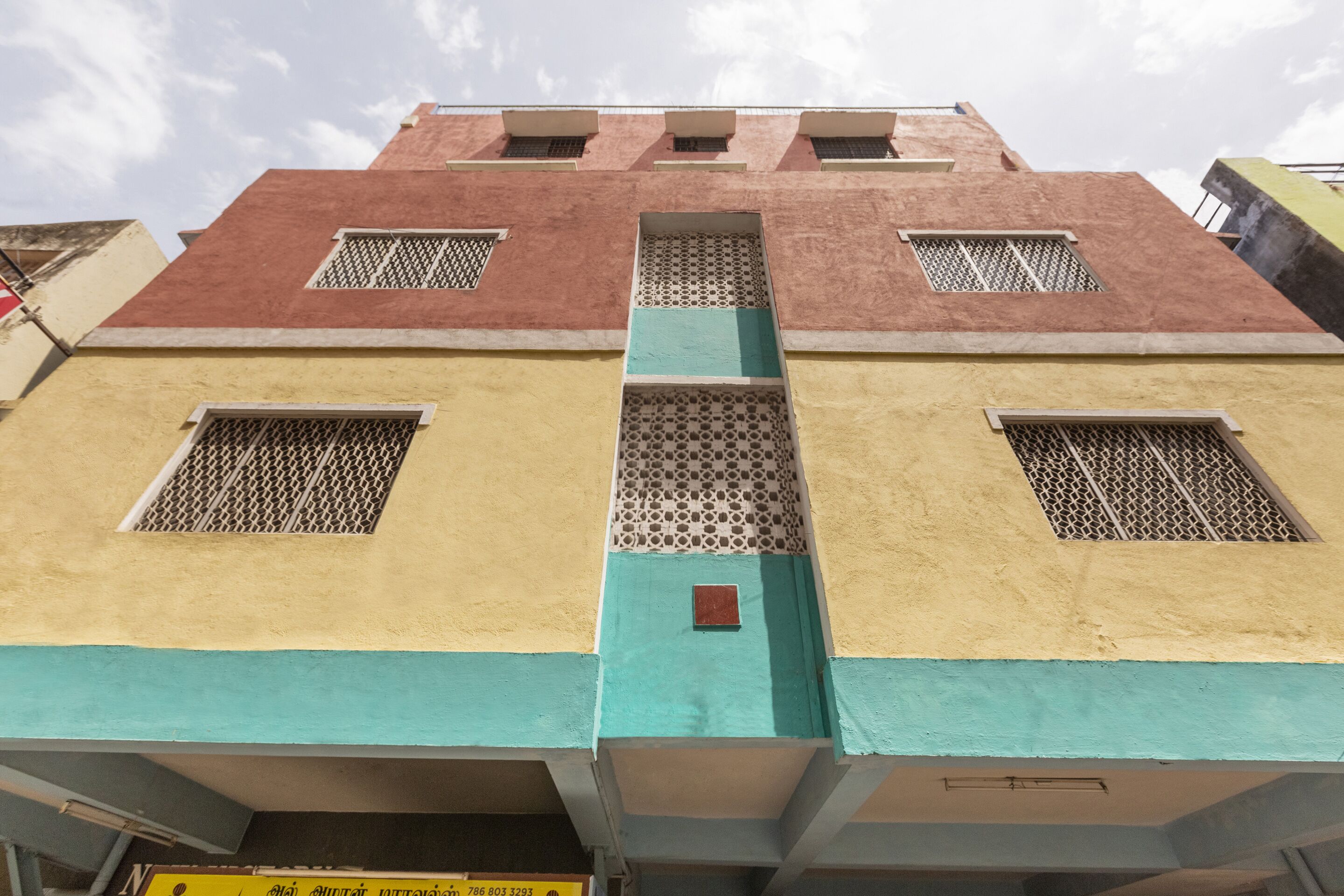New Victory Mansion & Lodging by OYO Rooms
