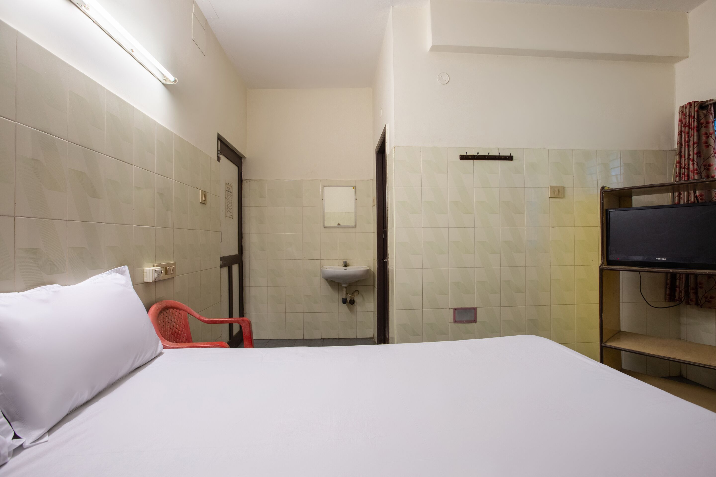 New Victory Mansion & Lodging by OYO Rooms