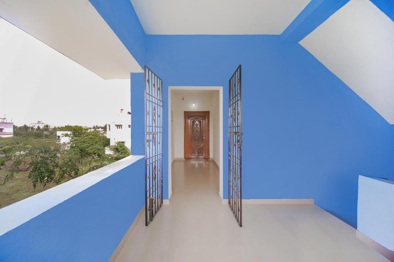 OYO 78810 Shankar Pleasant Stays