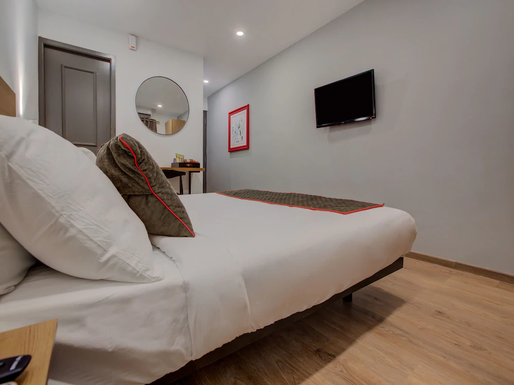 OYO Townhouse 052 Tidel Park Adyar