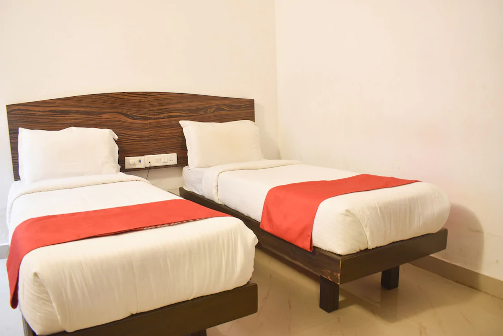 Peach Tree by ULO Hotels