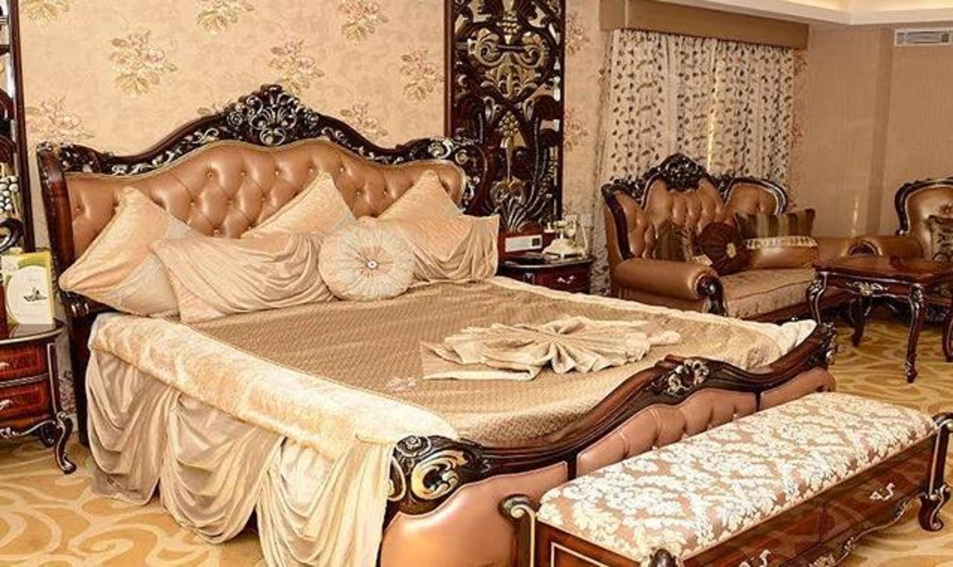 Prime Le Palace by Fabhotel