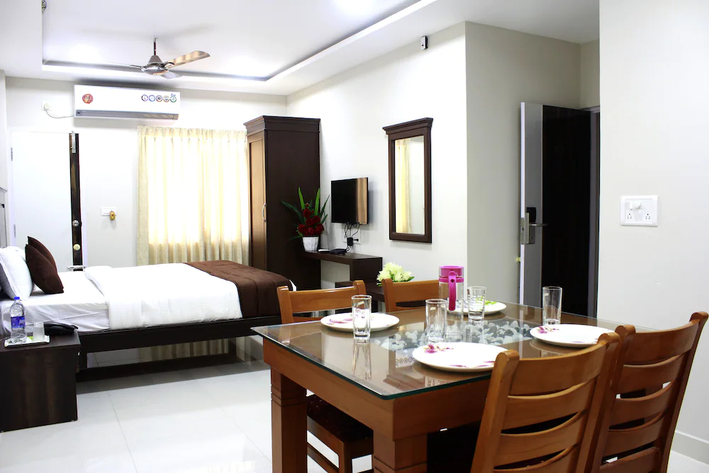 Rithikha Inn Crest