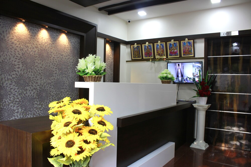Rithikha Inn Crest