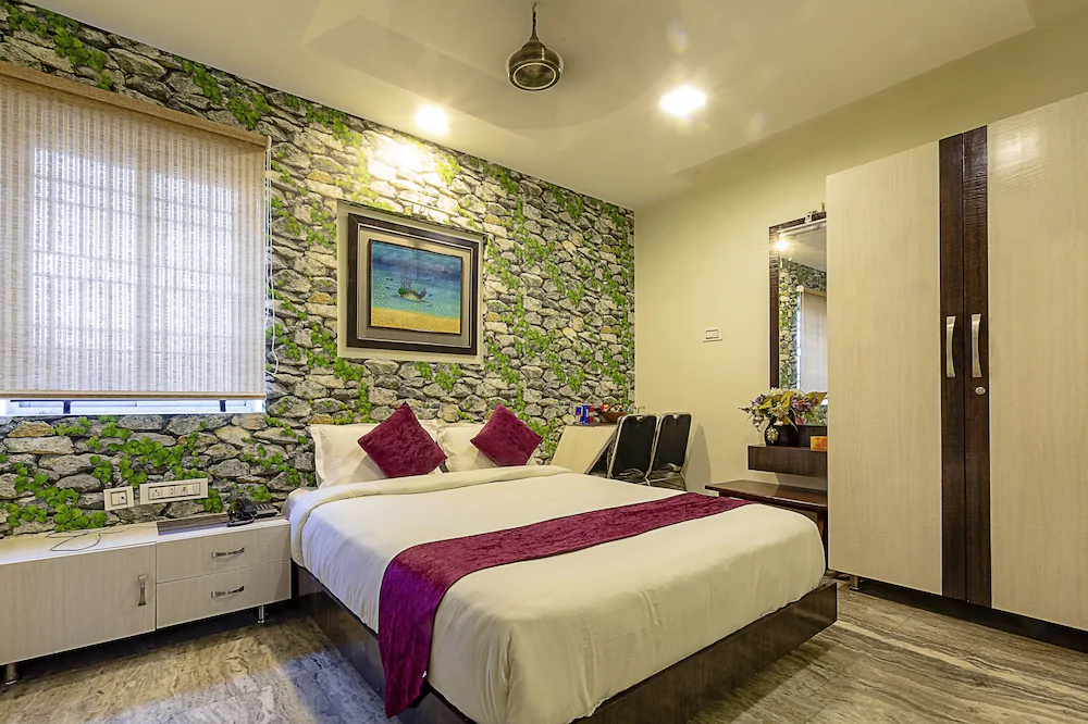 The Supreme Residency