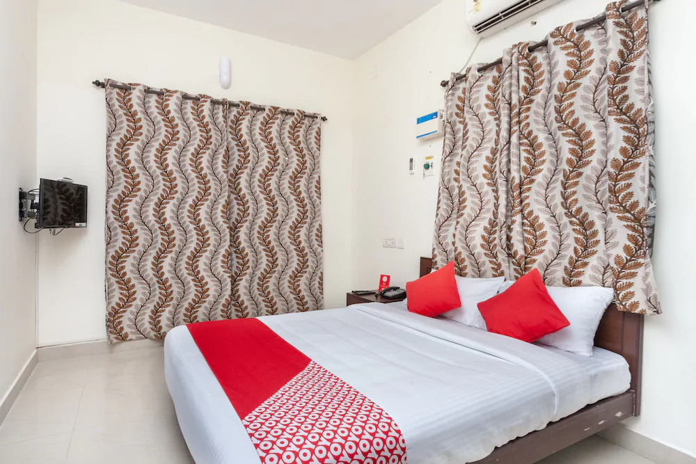 Skye Service Apartments By OYO Rooms