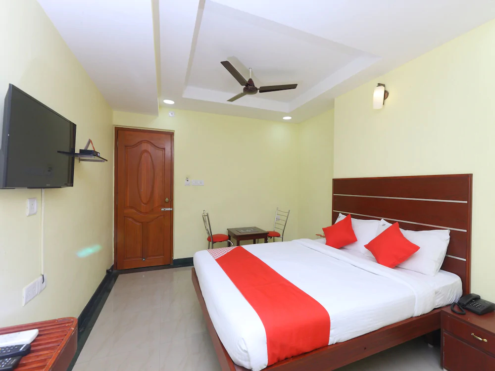 Sri Sai Nivas Inn