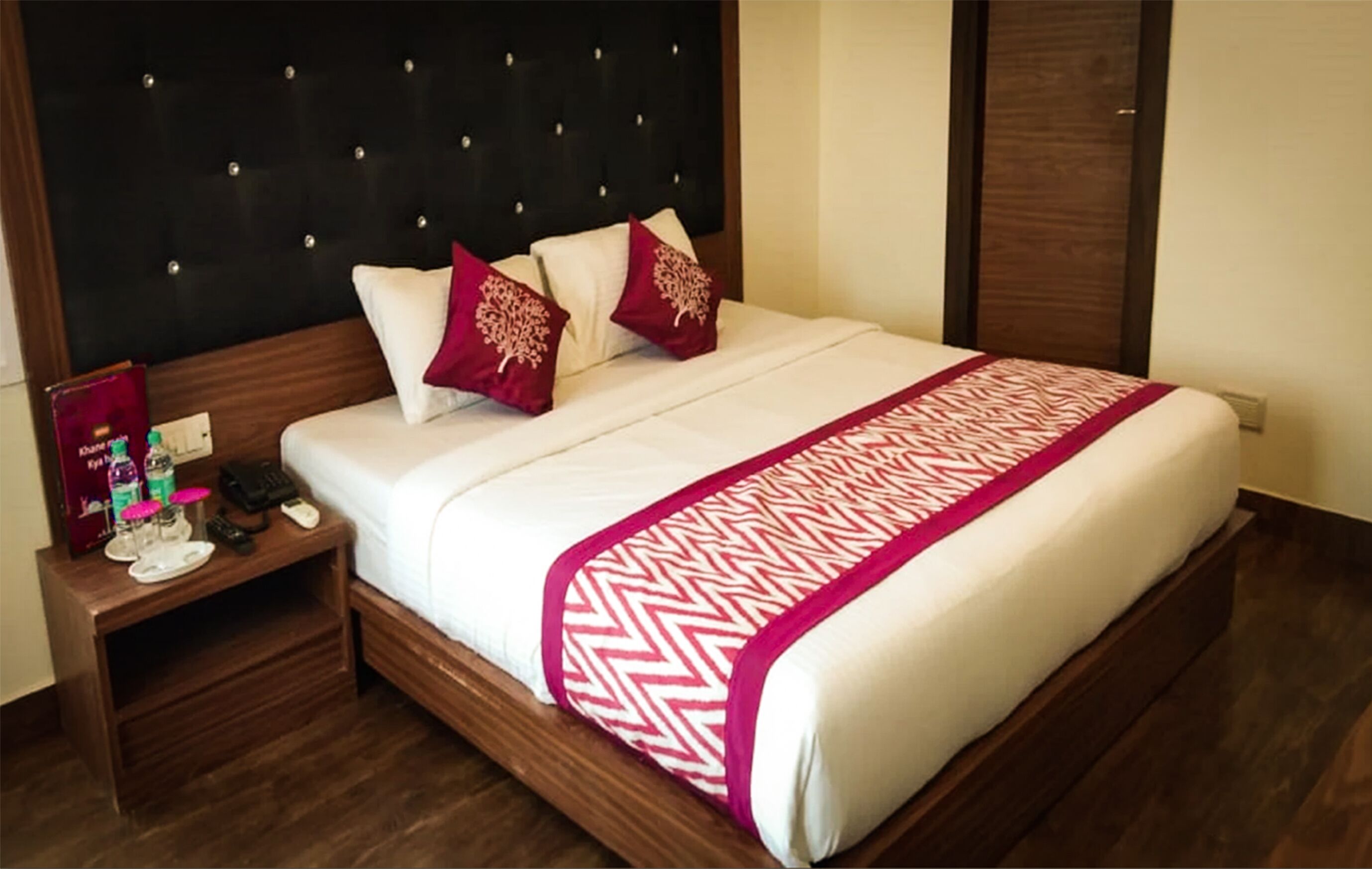 Star Holiday Inn by Nexstay