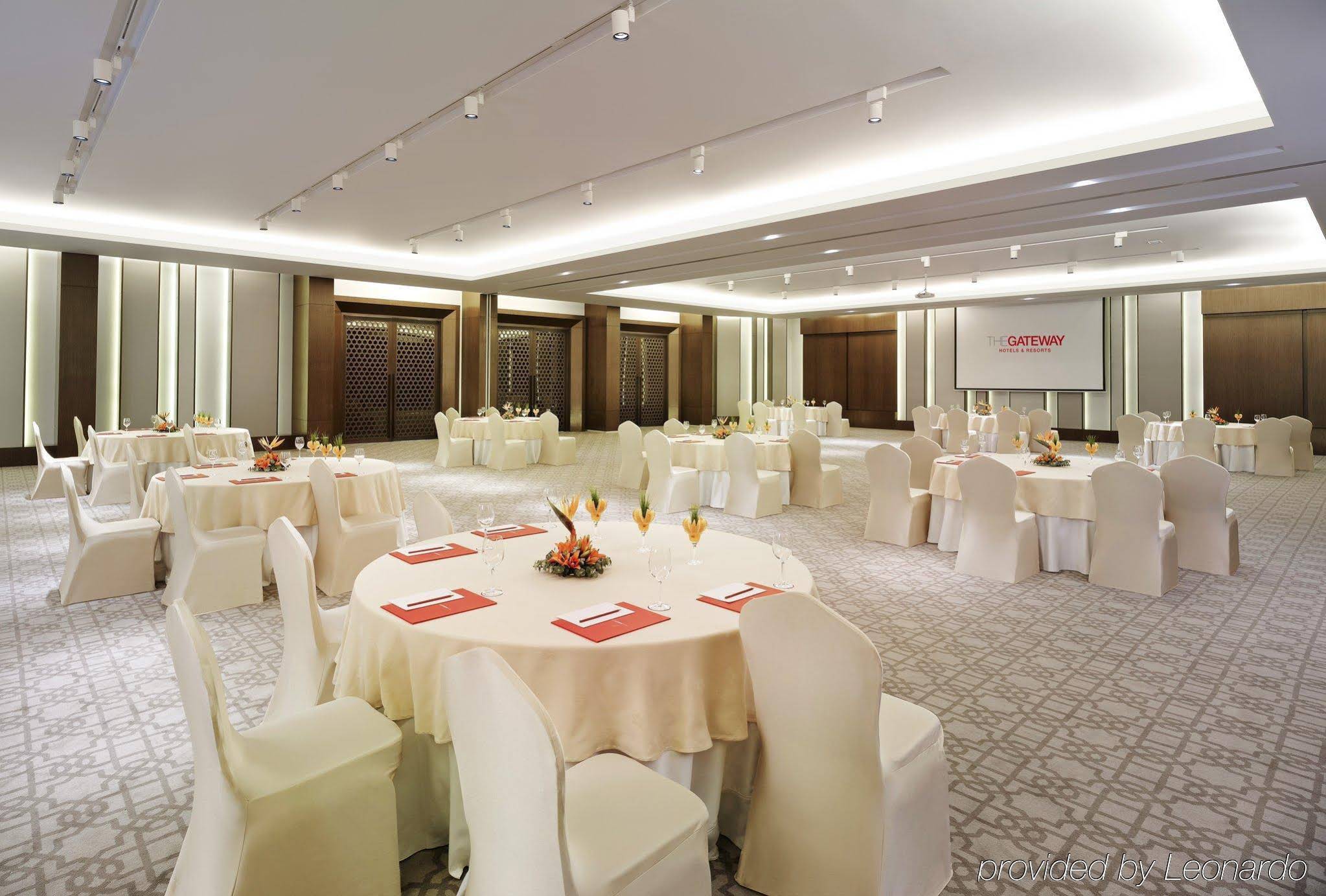 Vivanta Chennai, IT Expressway