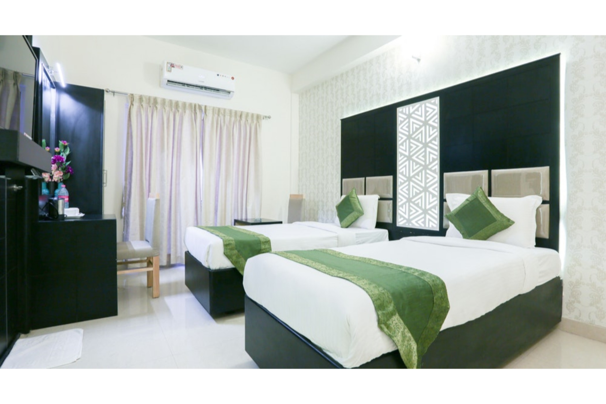 Emirates Residency