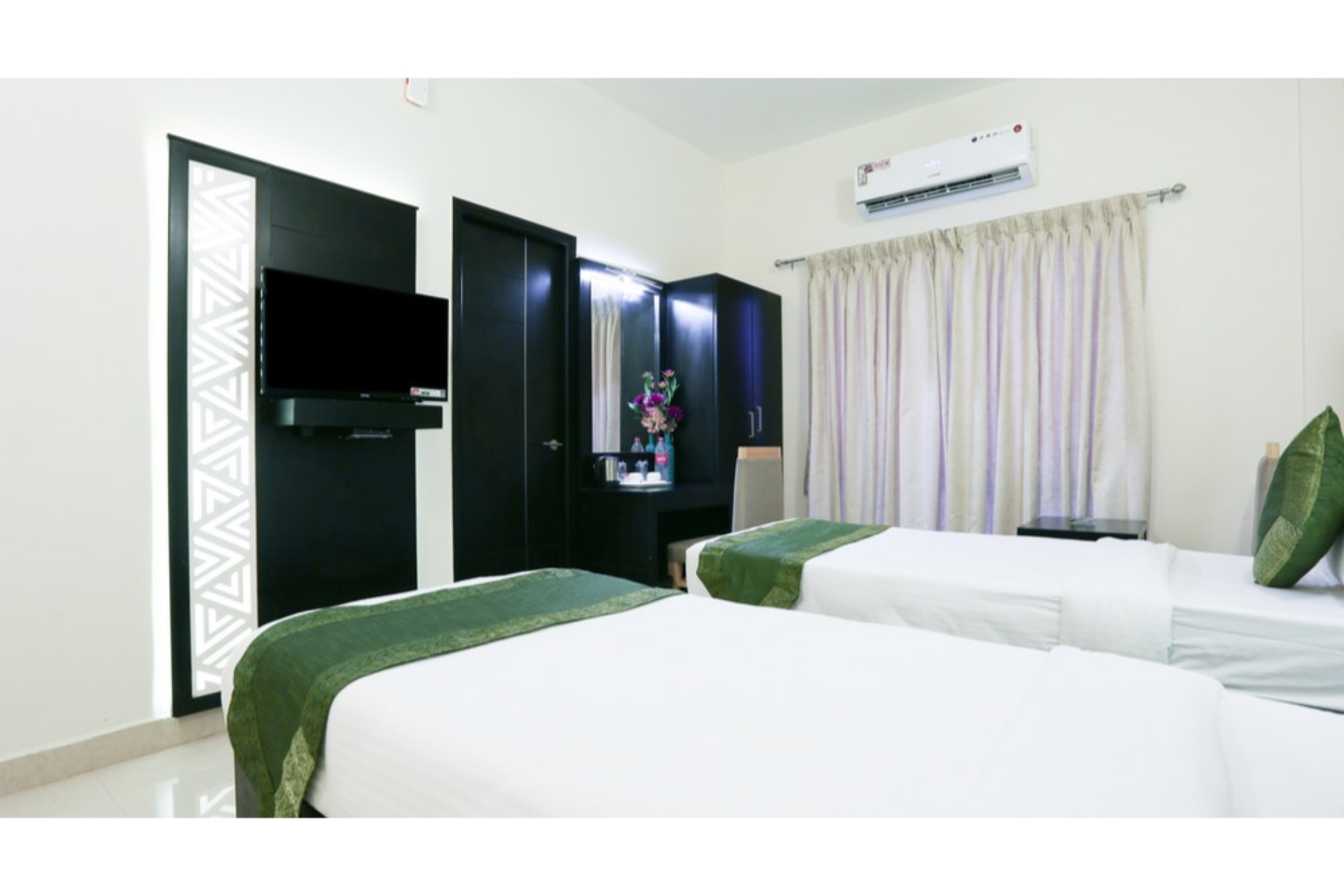 Emirates Residency