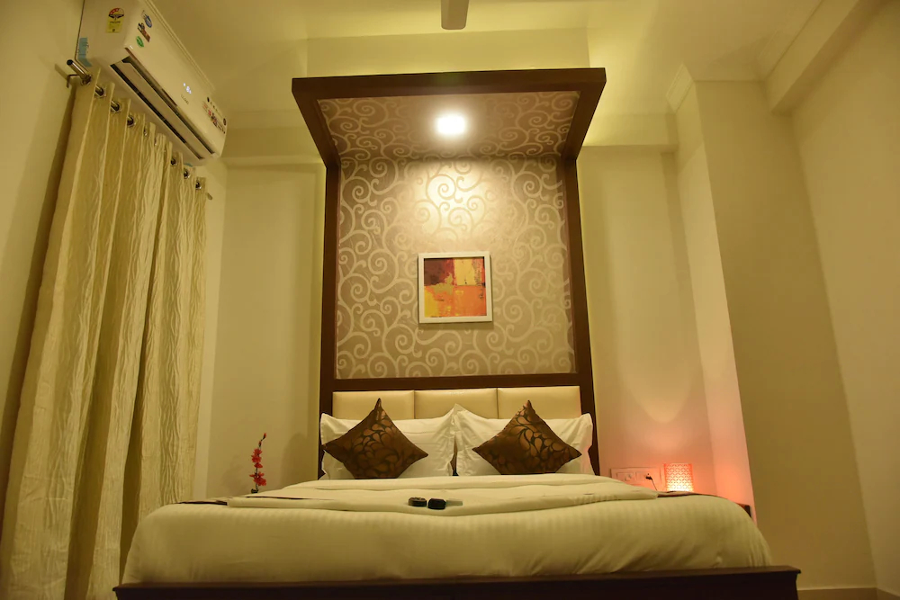 White Park Business Class Hotel