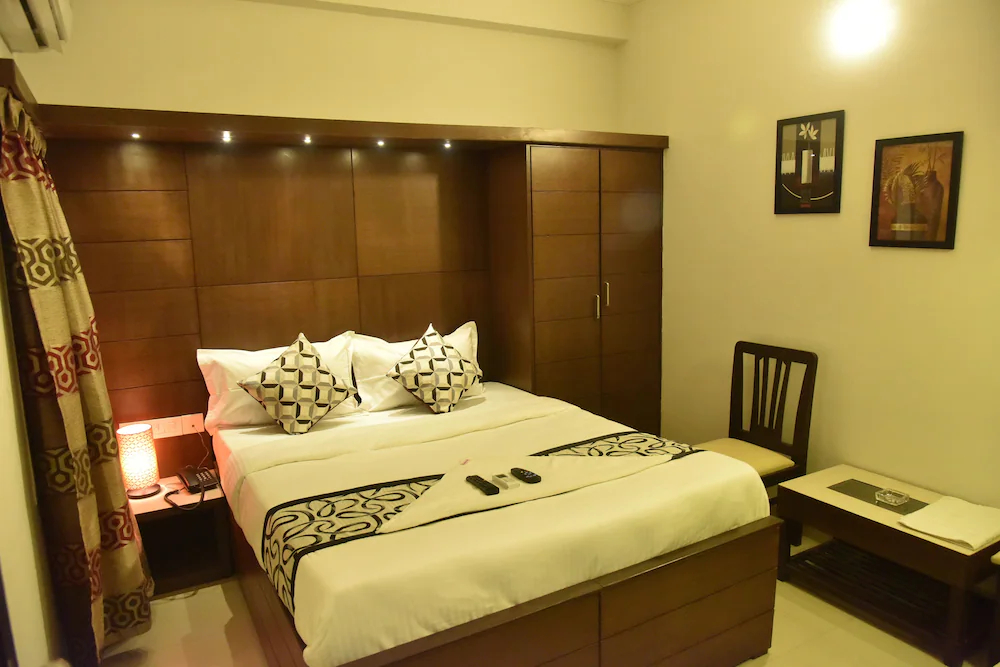 White Park Business Class Hotel