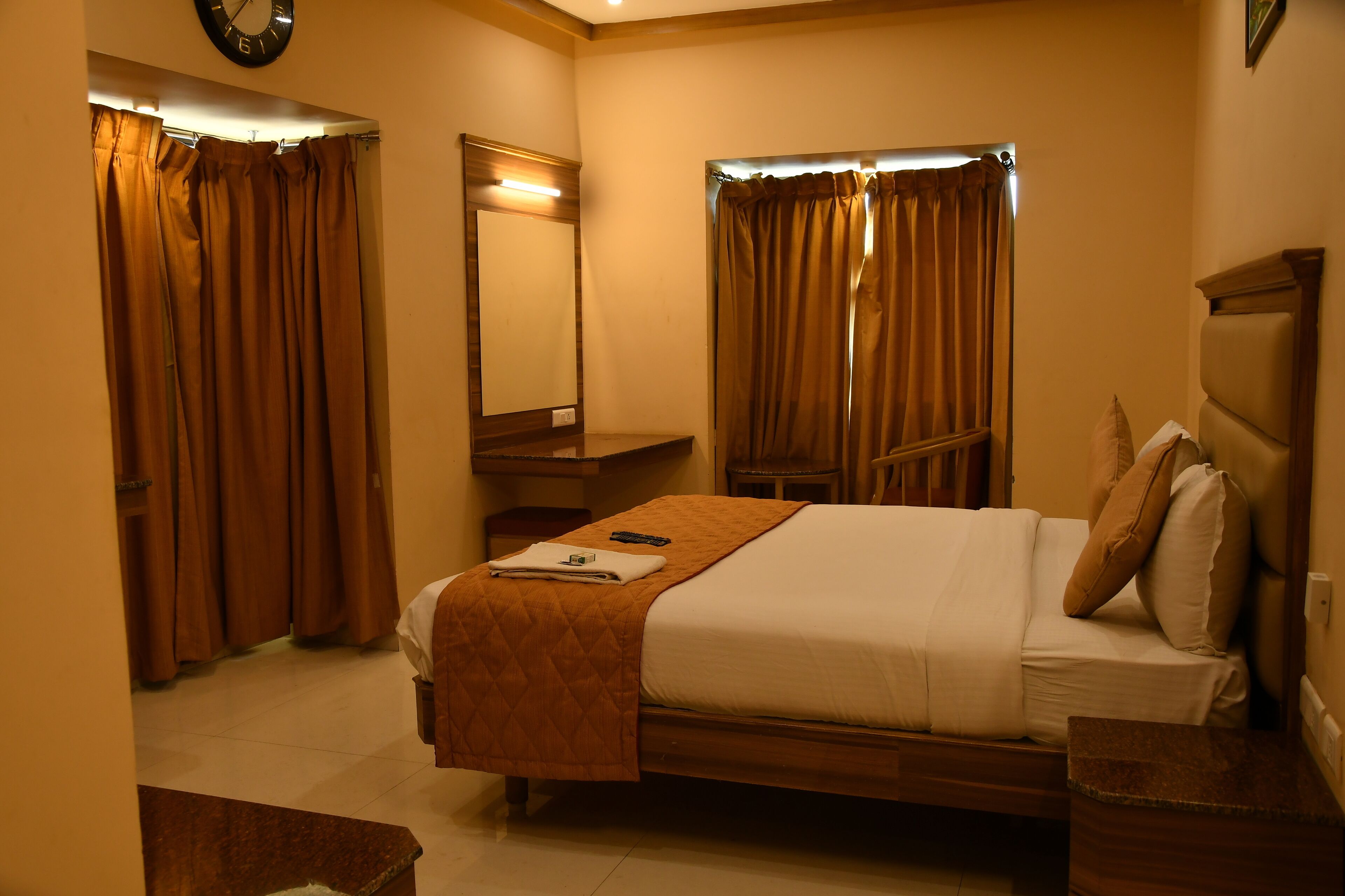 Hotel Bairav Grand