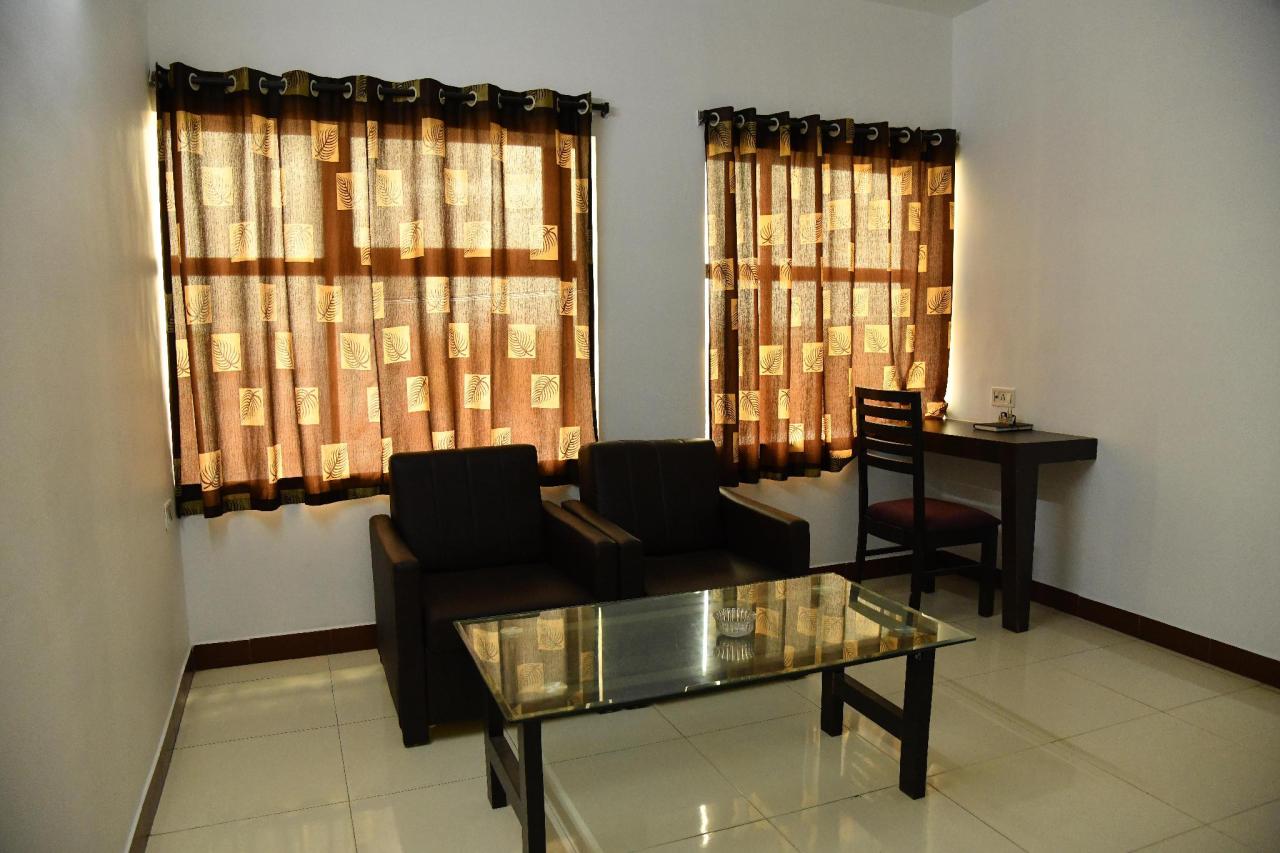 Lake View Hotel