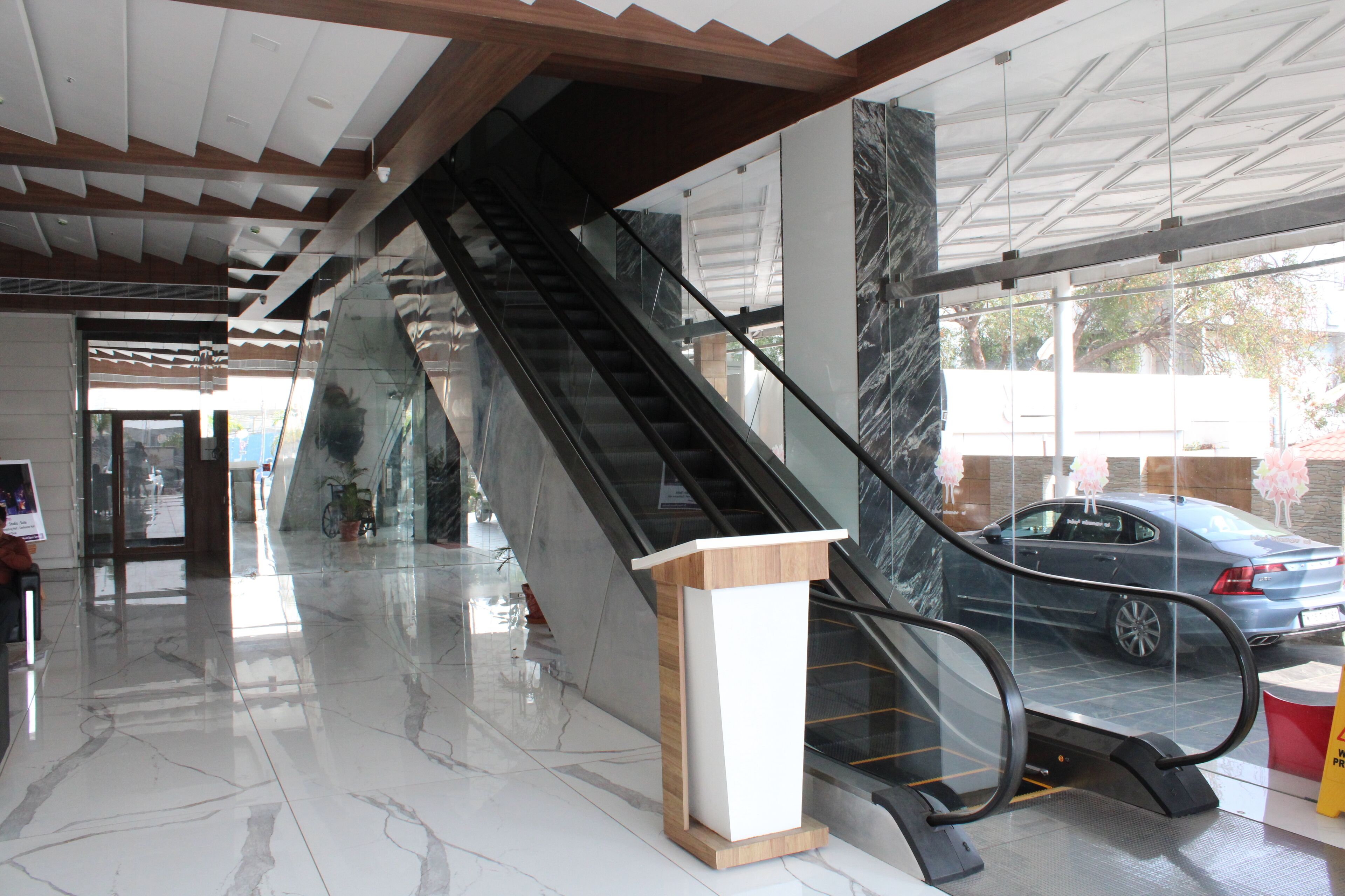La Vivanta Hotel