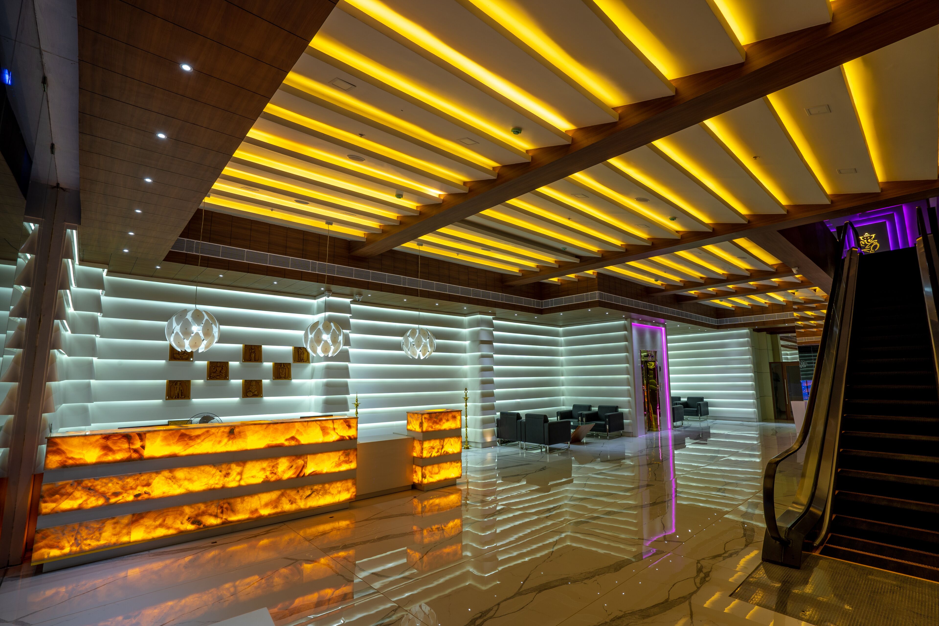 La Vivanta Hotel