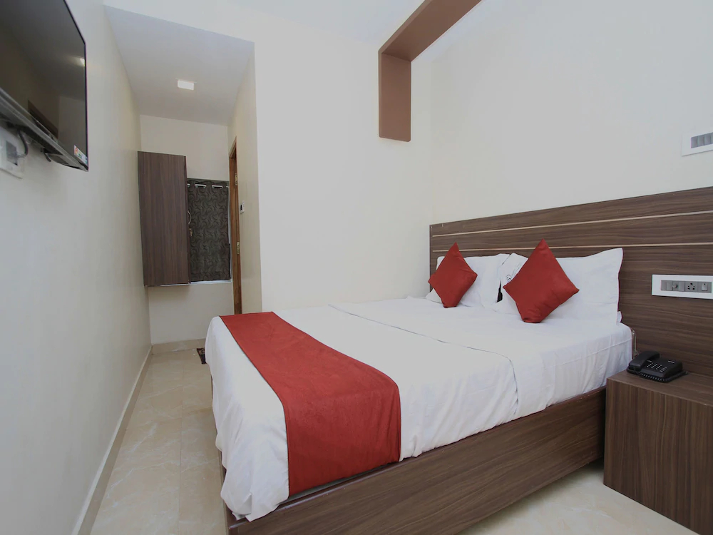 OYO 14715 Serene Inn