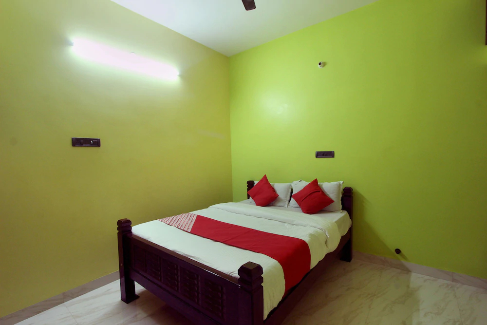 OYO 18456 Anugraha Vasantham